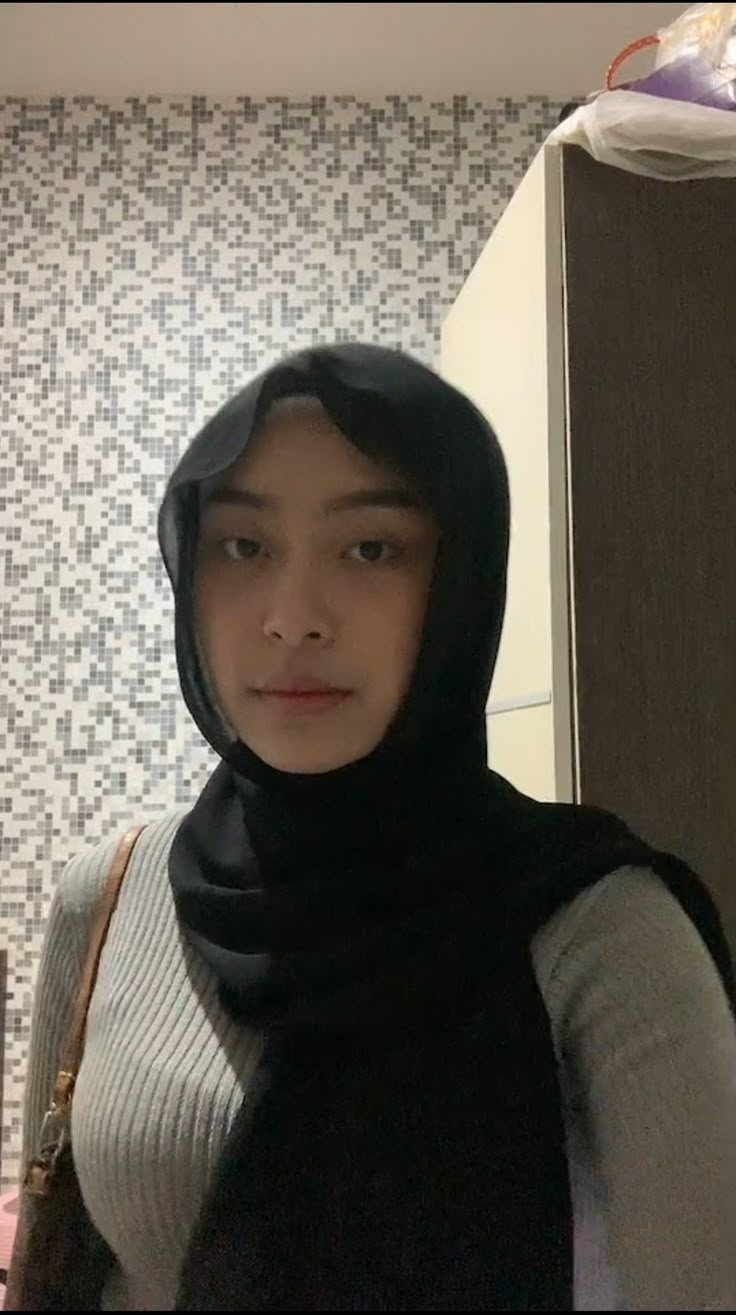Indonesian Viral Terbaru Tatapanmu Penuh Dengan Keinginan Jilbab Top Global 2025