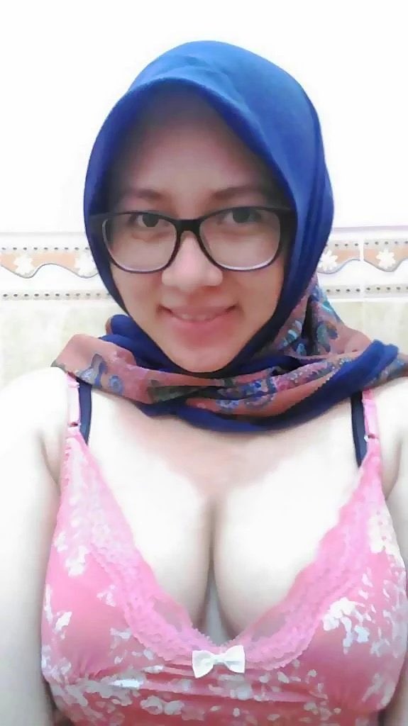 Viral 2025 Digoyang Tante Hijab Kenal Di Instagram Yandex Indonesia Terbaru Top Trending Global 2026